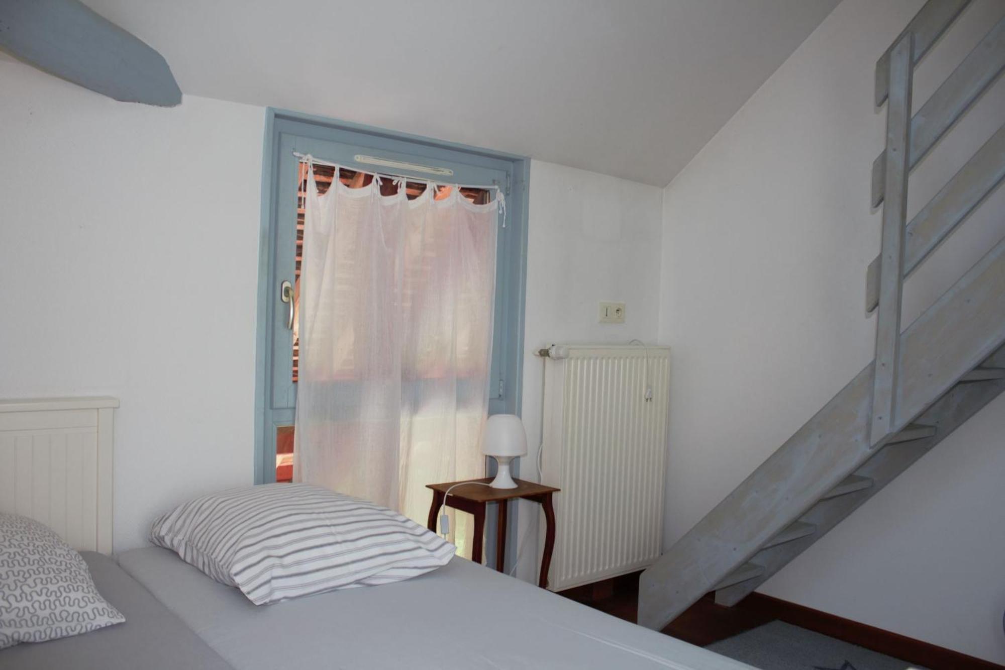 Gîtes Famille En Othe Bouilly  Zimmer foto
