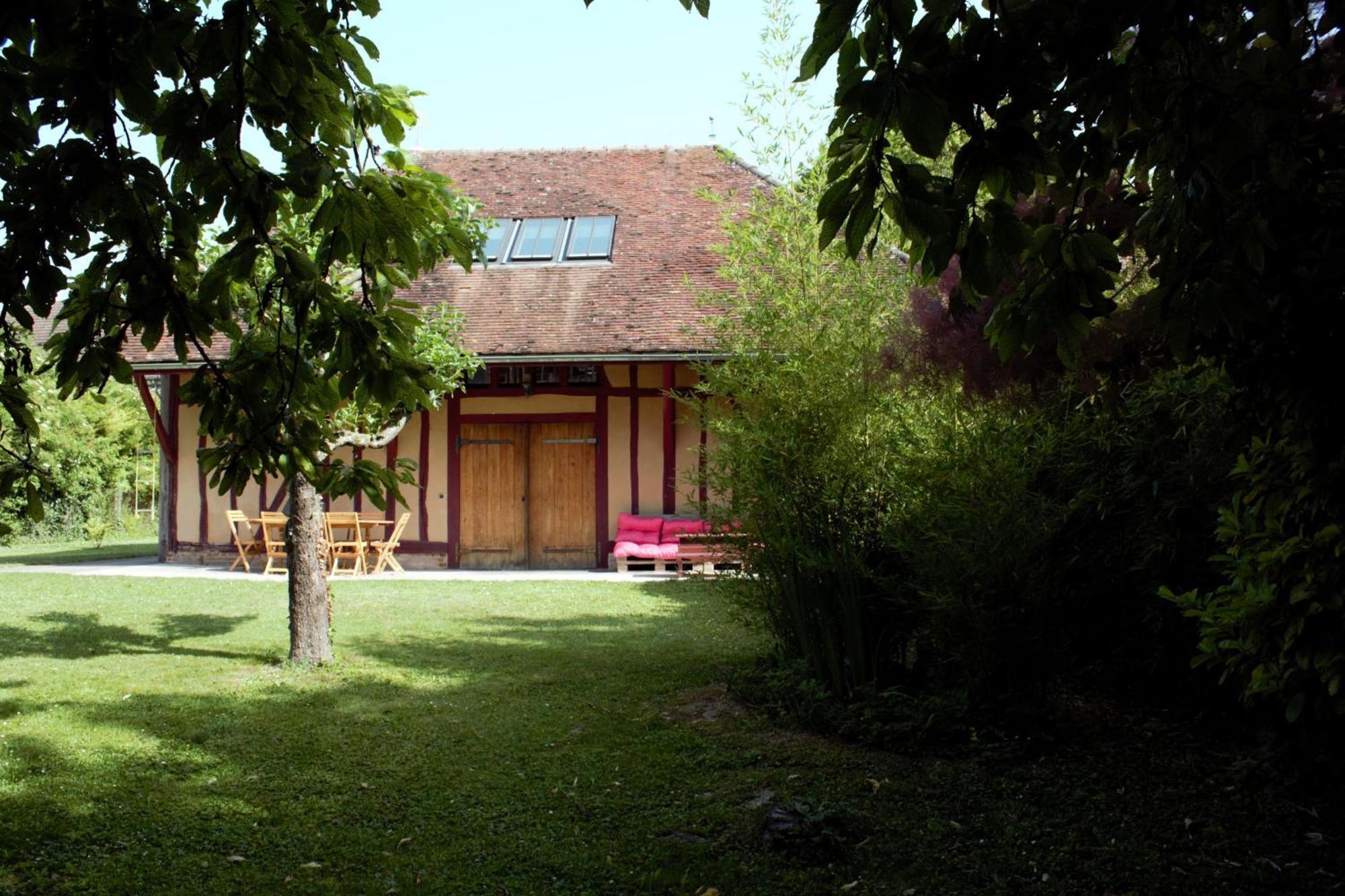 Gîtes Famille En Othe Bouilly  Zimmer foto